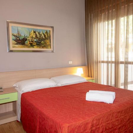 Hotel Nazionale Lido di Jesolo Kültér fotó