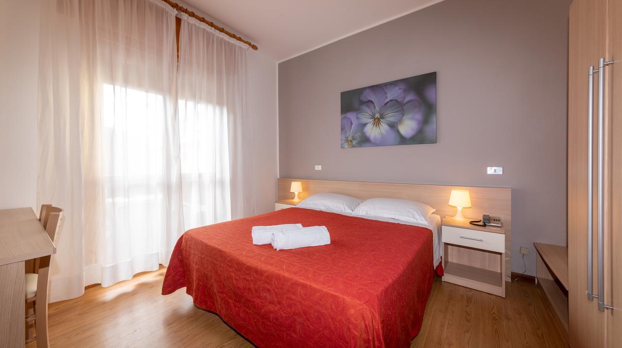 Hotel Nazionale Lido di Jesolo Kültér fotó